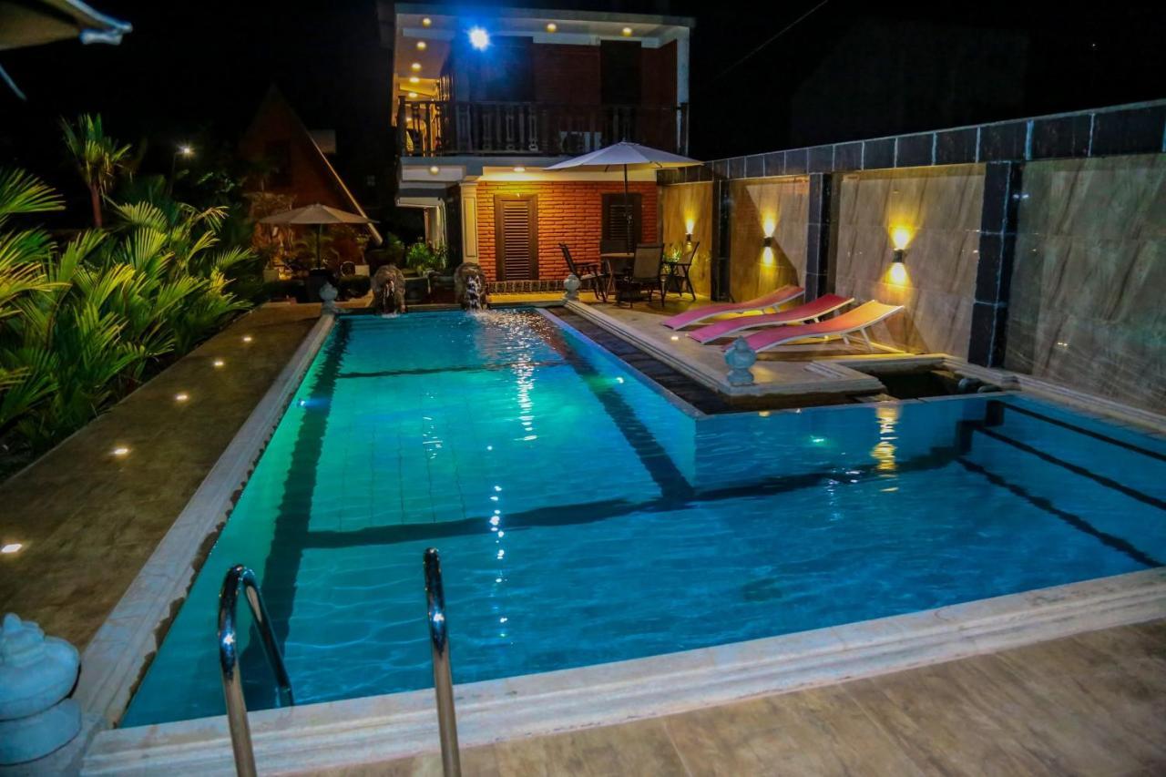 D Family Resort Anuradhapura Eksteriør billede