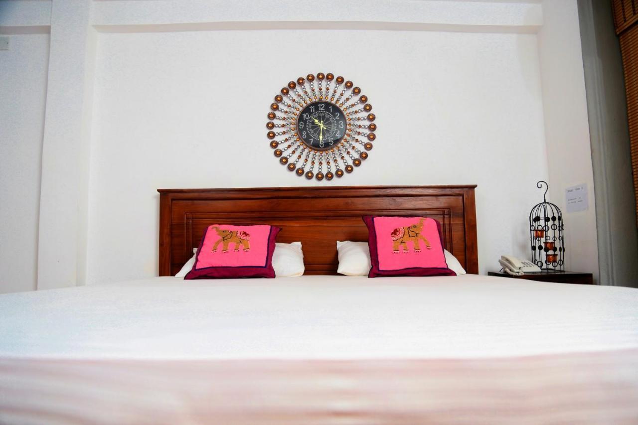 D Family Resort Anuradhapura Eksteriør billede
